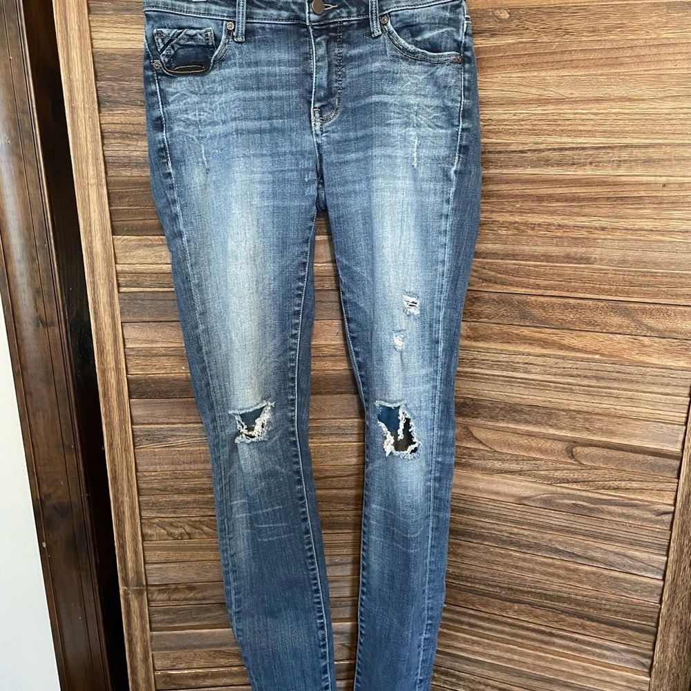 Buckle Black blue Skinny Jeans with Distressed Details